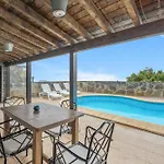 Vila Tijoco *