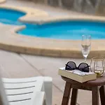 Tijoco Vila *